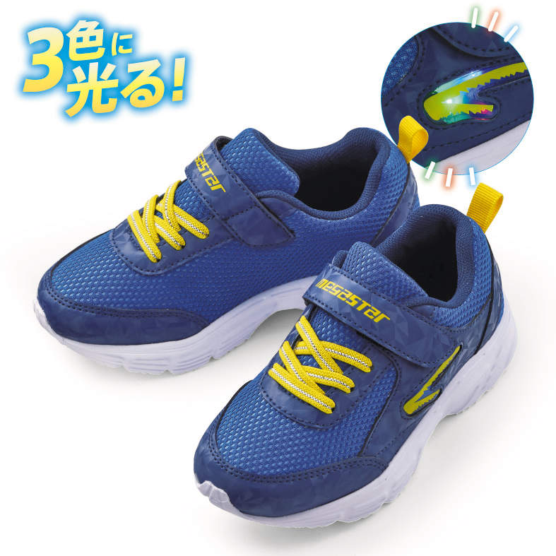 ｷﾗｷﾗﾋｶﾙｽﾆｰｶｰ