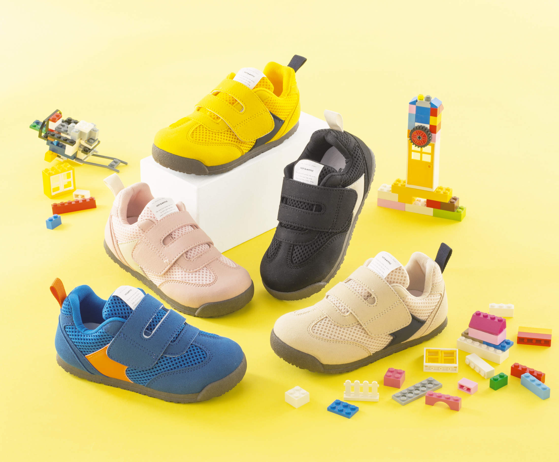 ｷｯｽﾞｽﾆｰｶｰ